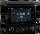 Сенсорный дисплей Uconnect 5 в салоне RAM ProMaster